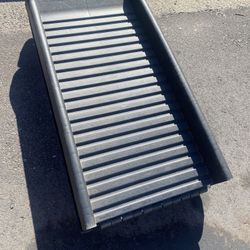 PET FOLDING STAIR RAMP