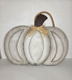 Rustic Whitewash Wood Pumpkin Wall Hanging Grey Distressed Farmhouse Fall Decor