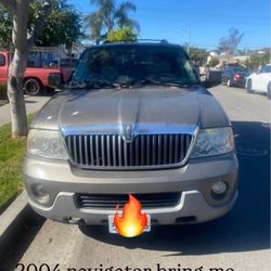 2004 Lincoln Navigator