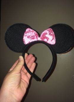 20 Minnie Mouse head bands new!!