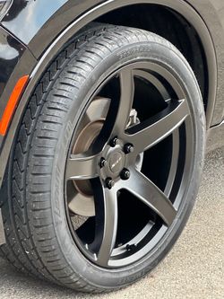22x10 with all season tires new on sale