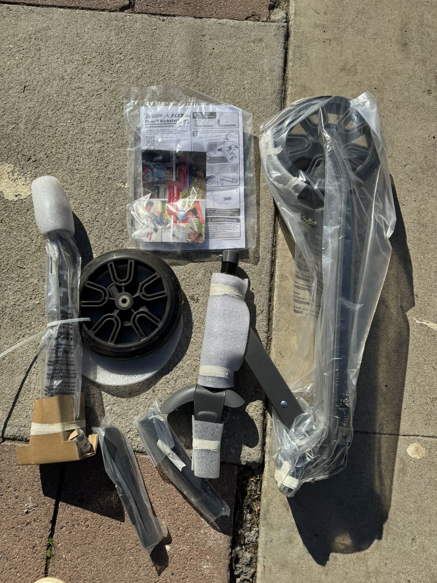 radio flyer kickstart max scooter