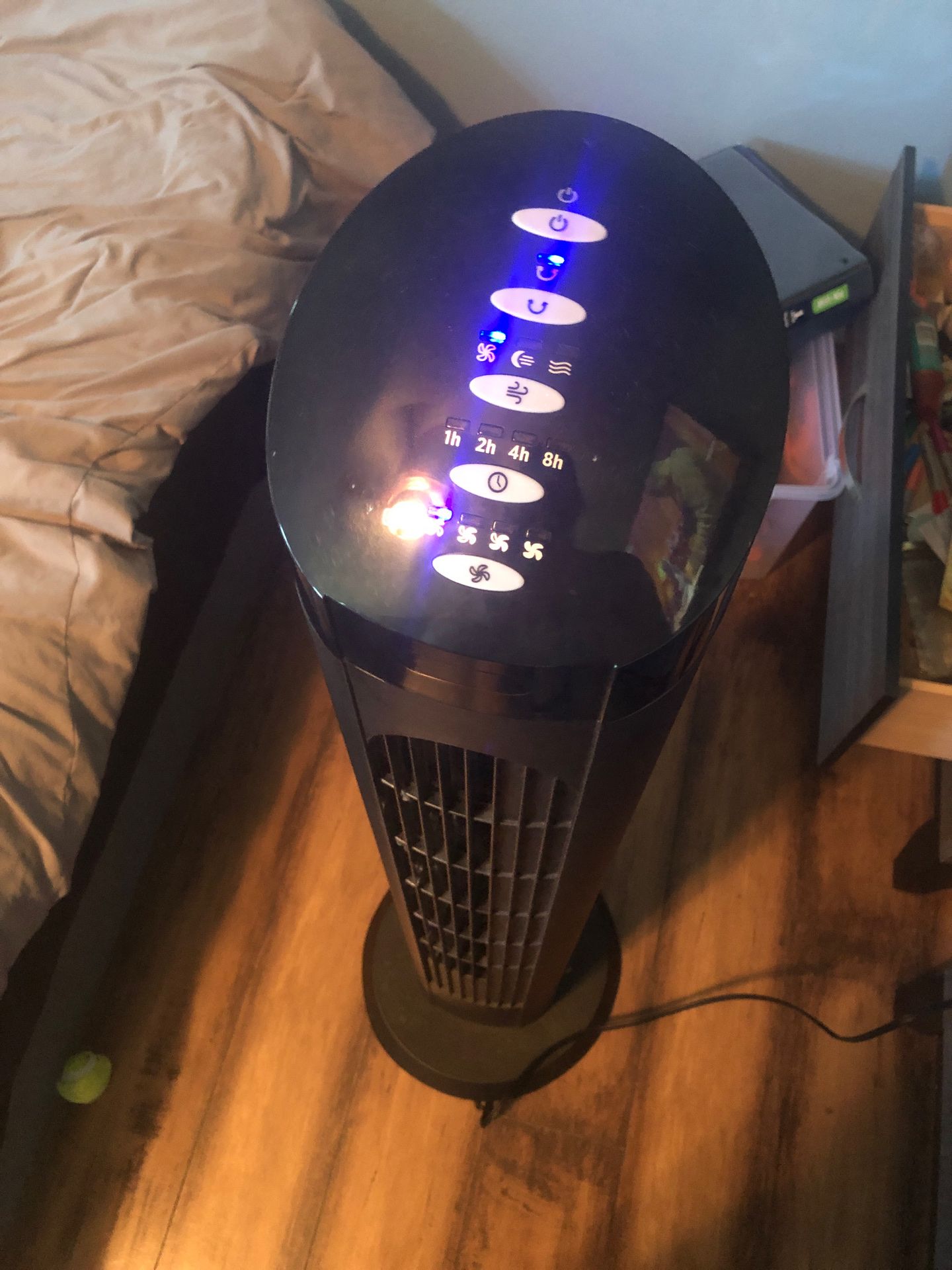 Nice Tower fan /air cooler with remote