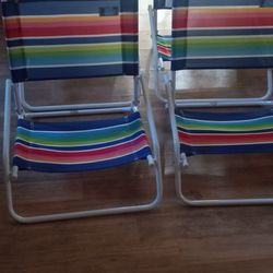 Set Of Four Beach Chairs Good Condition