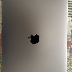2017 MacBook Pro Great Condition 