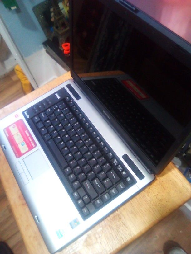Computer Thoshiba Laptop 