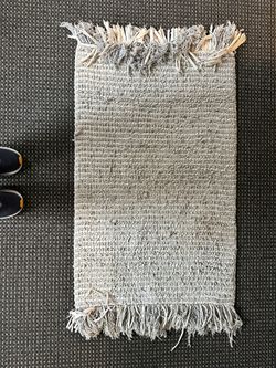 🚨 MOVING SALE! Modern Geometric Runner Rug - 28" x 53" - Clean, Minimalist Style