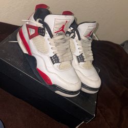 Jordan 4 Red cement Size 8 