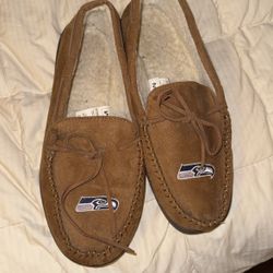 Seattle Seahawks Flippers For Men Size M (8-9) Great Condition 