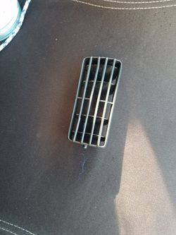 1993 TOYOTA CAMRY PASSENGER A.C. VENT
