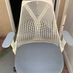 Brand New Herman Miller Sayl Available Ergonomic Office Chair Irvine