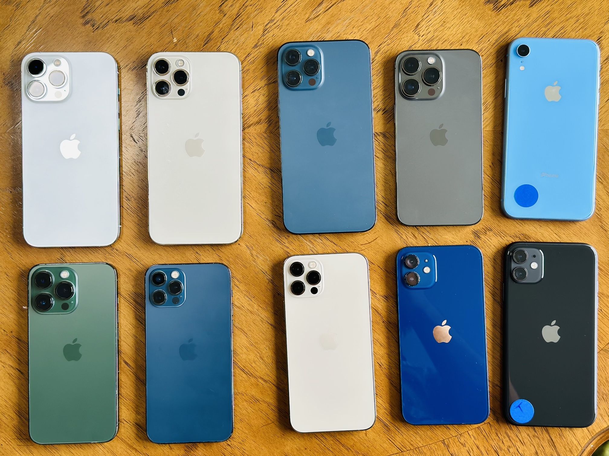 Many Clean iPhones 7,7+,8,8+,XR,X,X Max & 11,12,13 Series