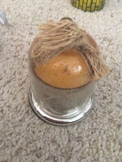 Glass candle with cover/Knick knack