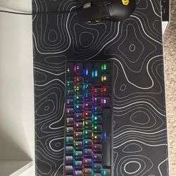 Glorious keyboard, mouse, and LG monitor