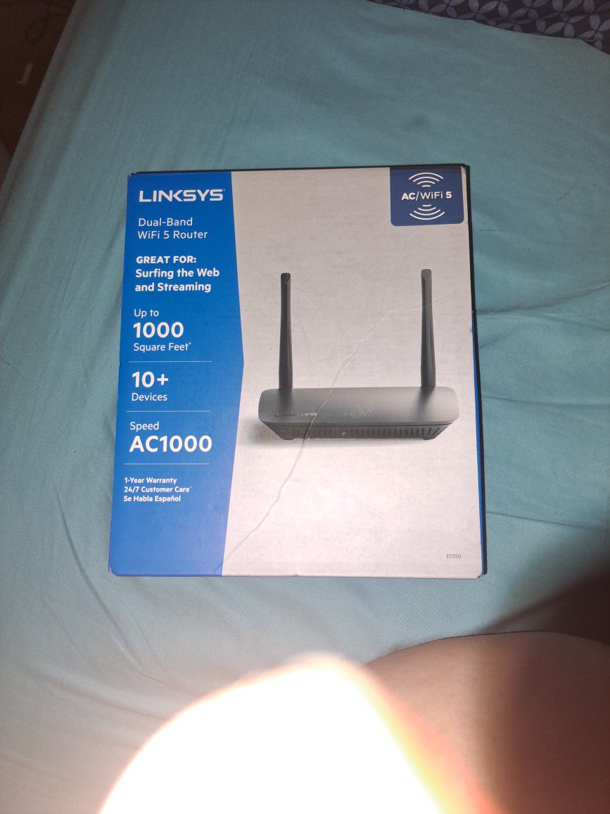 Black LINKSYS Dual Band WiFi 5 Router