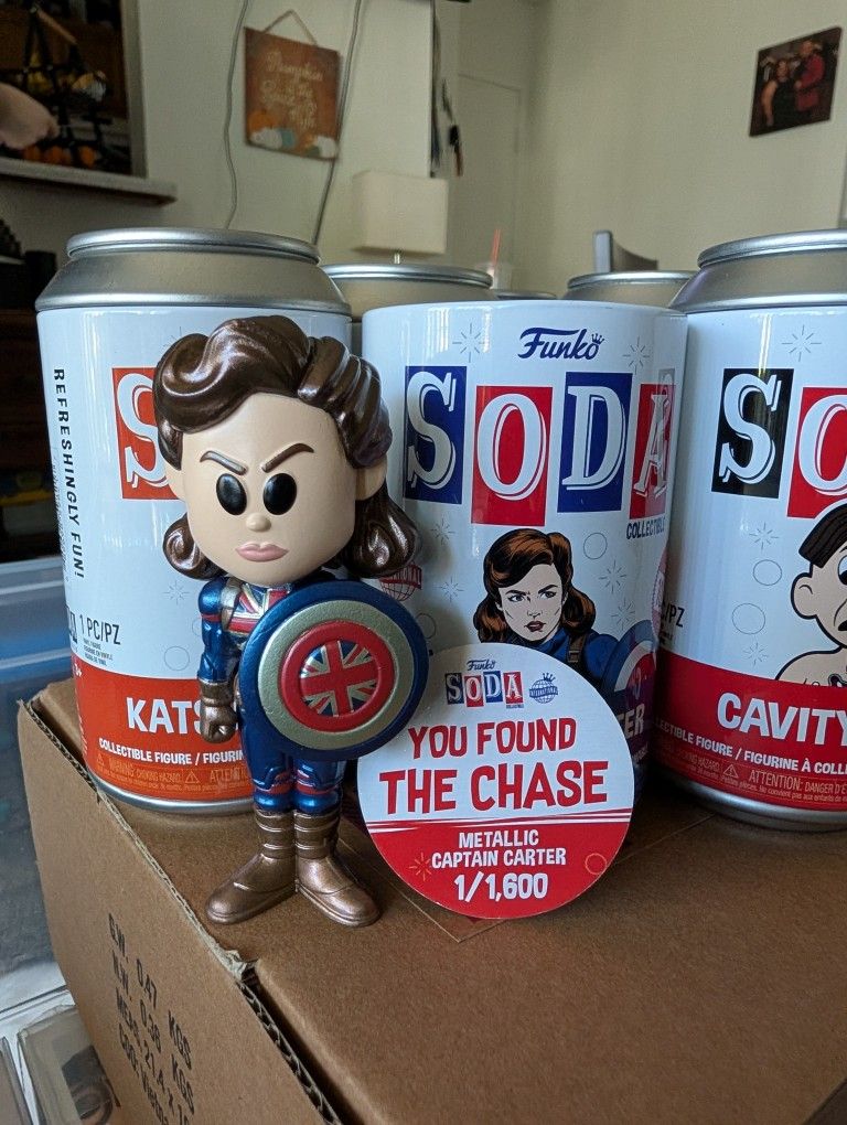 Captain Carter Metallic Soda Funko Pop (Chase)