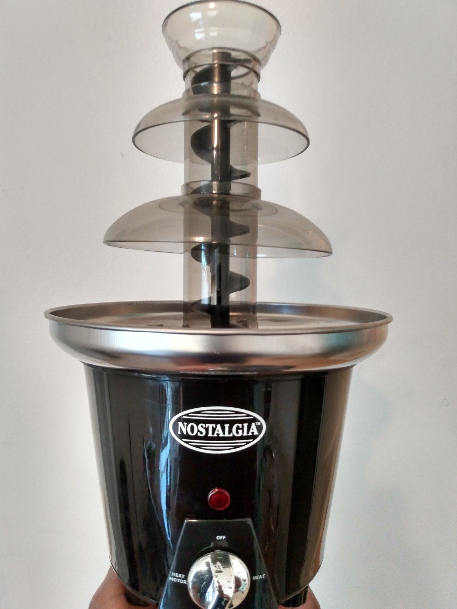 Chocolate fountain