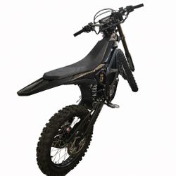 2025 Suron Ultra Bee Like New Only 150 Miles Adult Owned