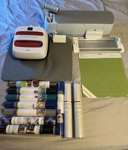 Cricut Maker 3 With Iron Press & Lots Of Extras!