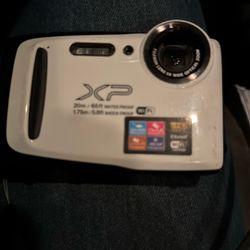 Fujifilm pics XP 130 waterproof camera
