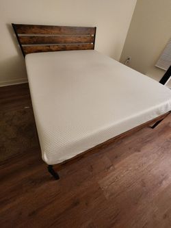 Zinus Green Tea memory foam mattress-Queen