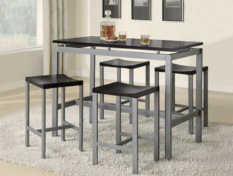 Dining set