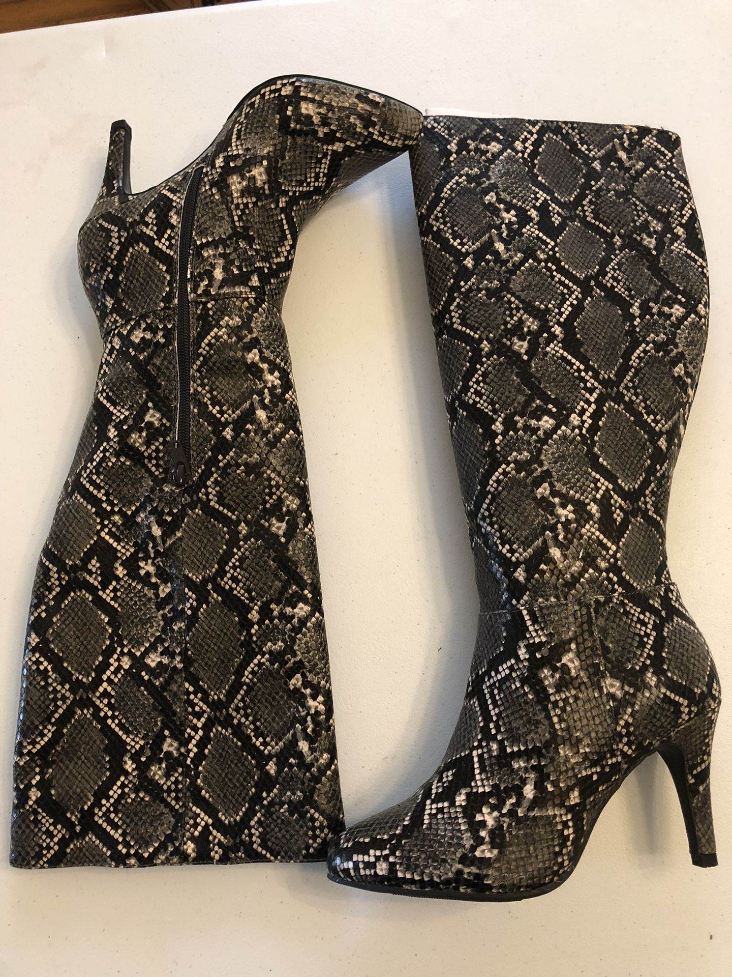 Size 7 Boots Women