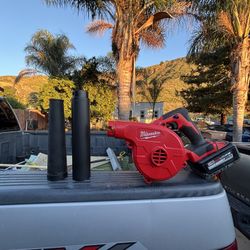 Milwaukee Leaf Blower