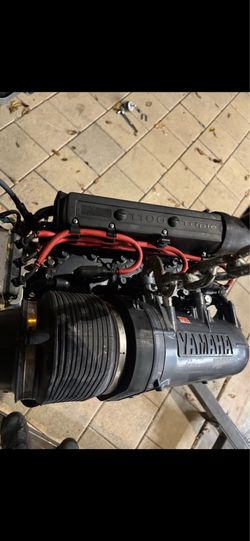 Yamaha 1100 triple