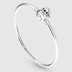 Authentic PANDORA Moments Disney Stitch Biting Clasp Bangle Bracelet 