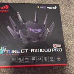 ASUS Rapture GT-AX11000 PRO - AX11000 WiFi 6 Tri-Band Gigabit Wireless Gaming Router with AiMesh Support