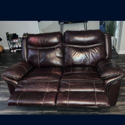 For Sale Very Good Condition,clean, Pet And Smoke Free