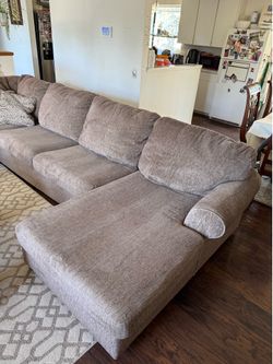 Sectional couch w/ lounger