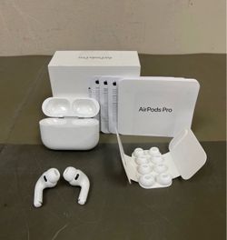 Apple AirPods Pro with Charging Case
