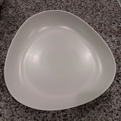 SERVING PLATE