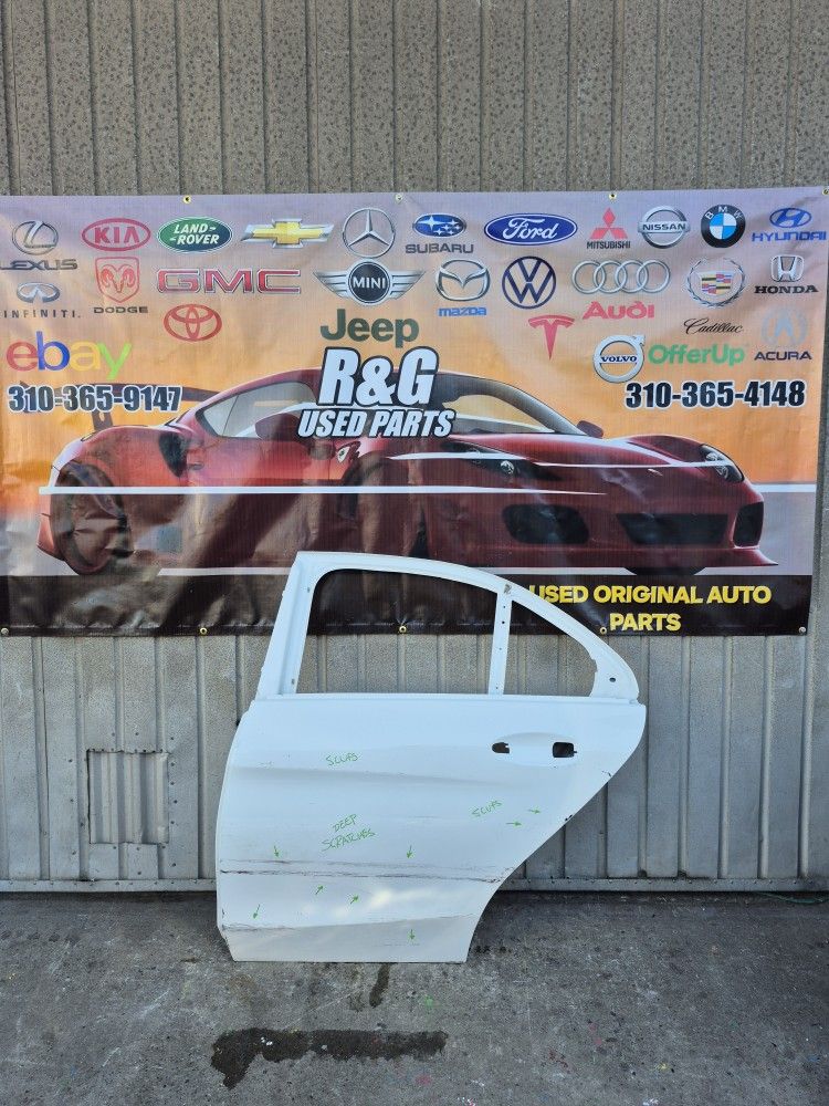 2015 2016 2017 2018 2019 2020 2021 Mercedes-Benz C CLASS C-CLASS C300 C350 C400 Rear Door Shell Left Driver Side LH Original Used OEM