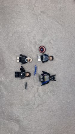 Lego Mini Figures & Lego Blocks 