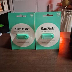 SanDisk Brand New Cruzer Snap USB Flash Drive 32 Gb Each 