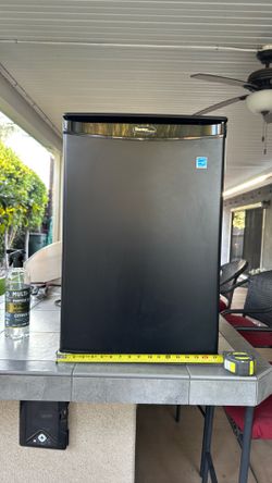 Mini Fridge  (Danby)