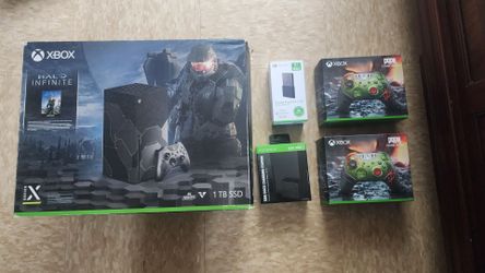 HALO INFINITE XBOX SERIES X SEALED WITH SEALED GAMES AND ASSCESSORIES