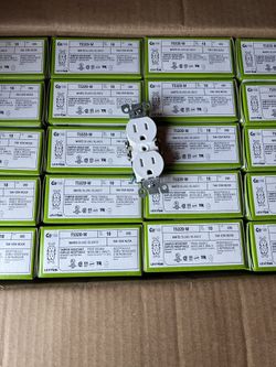 15 Amp 125 V Tamper Resistant Duplex Outlet/Receptacle, White (10-Pack) T5320-WMP