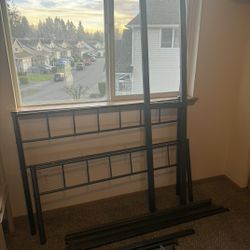 Black Metal Full Size Frame _ Used