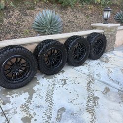 Fuel Rebel 20’s On Nitto Ridge Grapplers 285/55/20