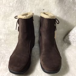 Clark Bendable Angie Madi Brown Suede Ankle Zip Boots Women’s Size 7M (35611)