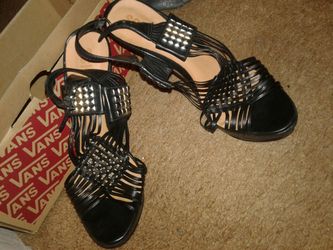 Womens high heels size 5 1/2