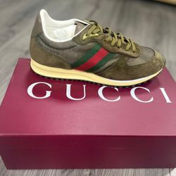 Gucci Sneakers 