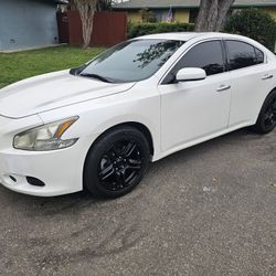 2014 Nissan Maxima