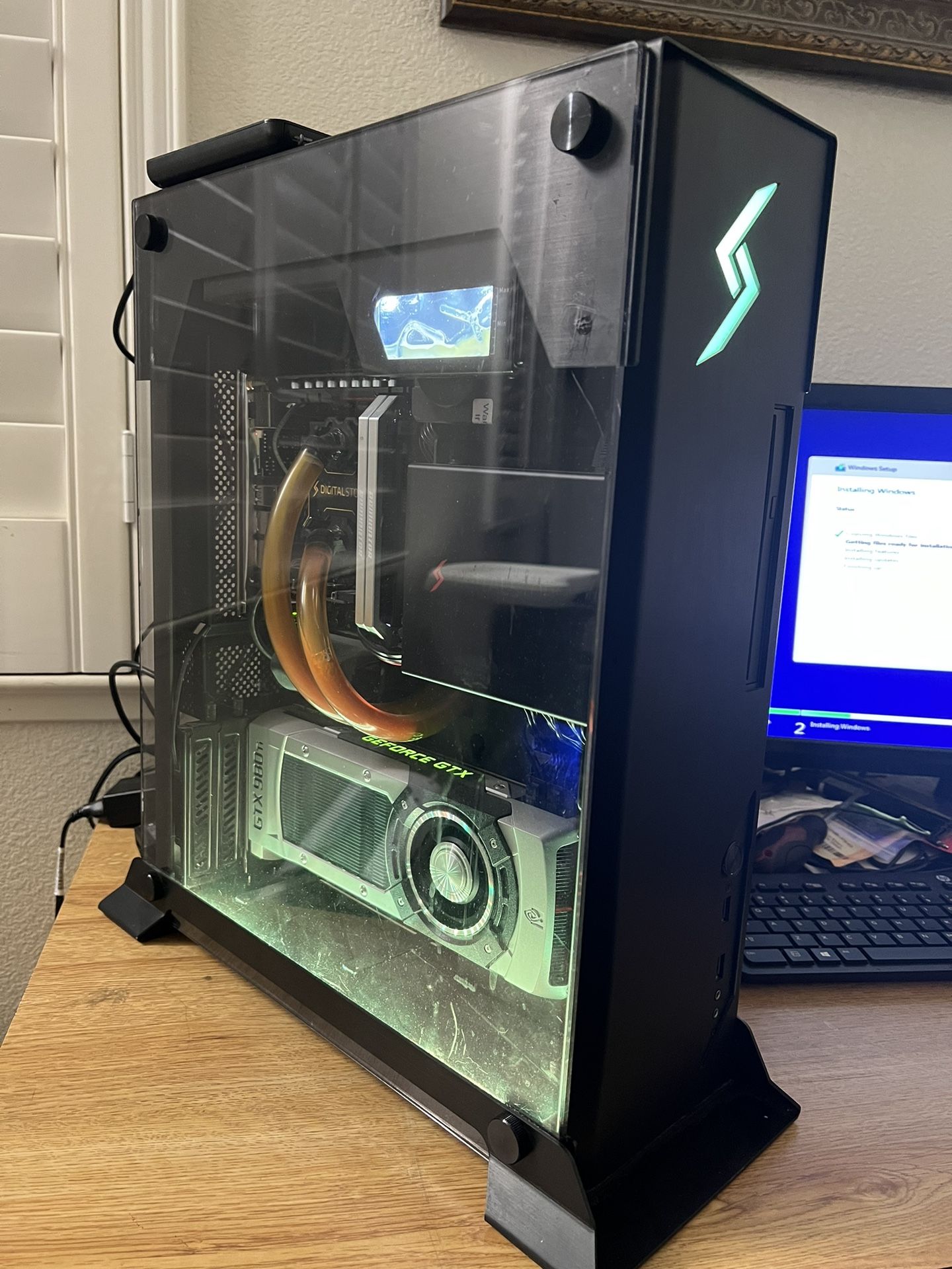 Digital Storm Bolt 3 Gaming PC i7 4790K 16GB GTX980Ti WiFi