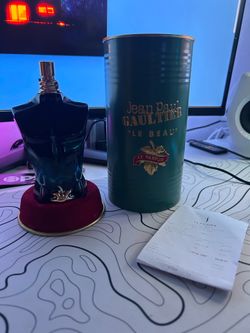 Jean Paul Gaultier “Le beau”