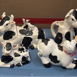 Vintage Ceramic Black White Farm Cow Cookie Jar Canister Set Home Decor Pitcher